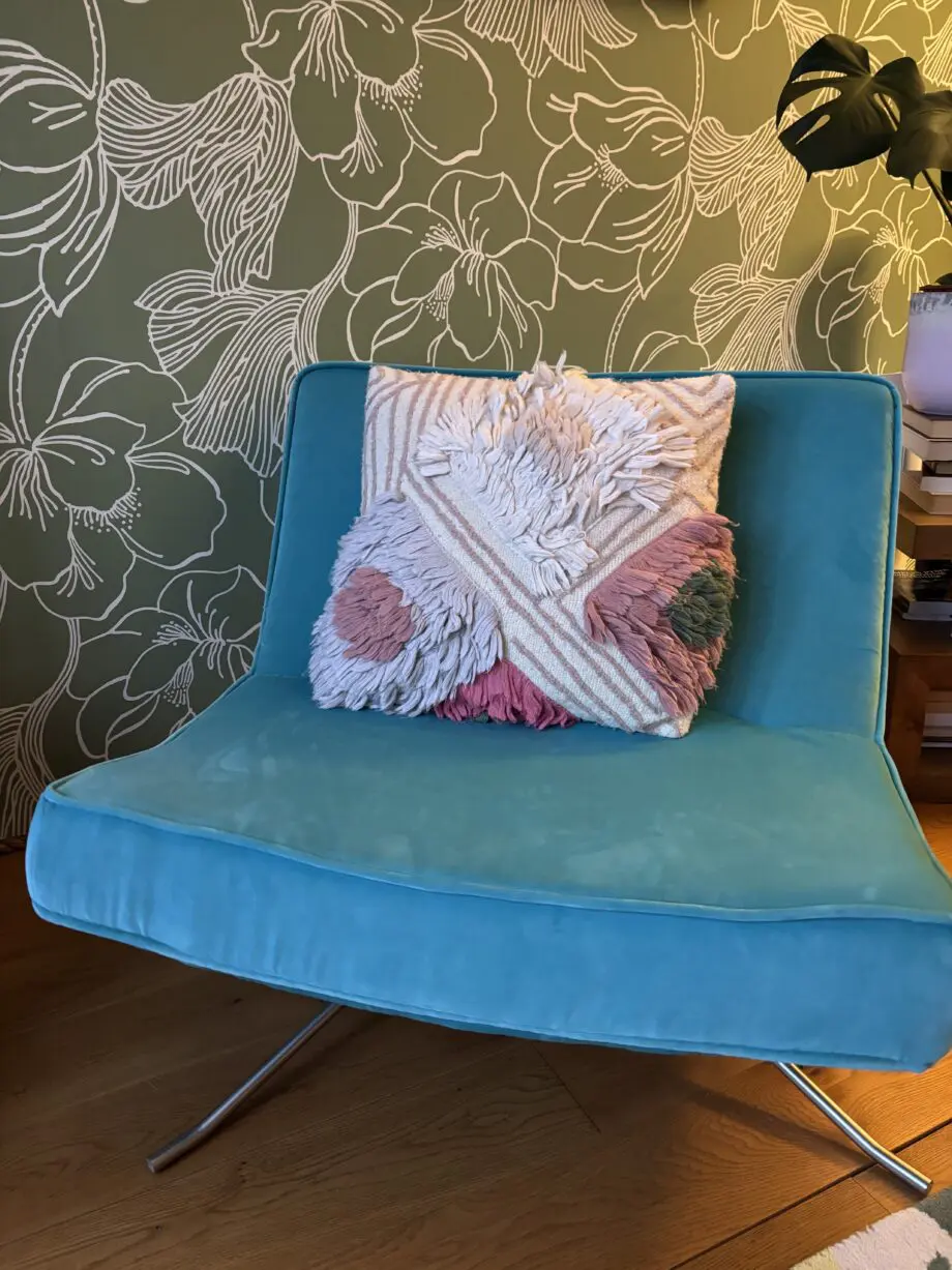 Ligne Roset Pop chair