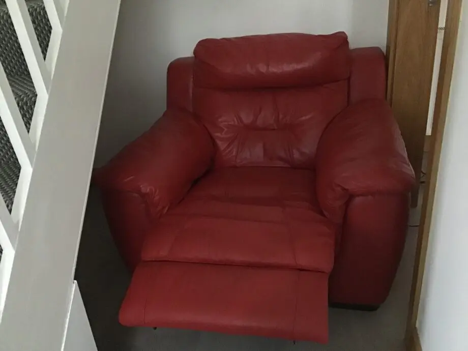 DFS red sofa set