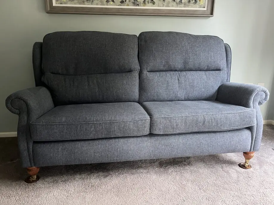 HSL Burrows Classic - Legged v2 Standard 3 Seater Sofa Pisa Ocean (Blue)