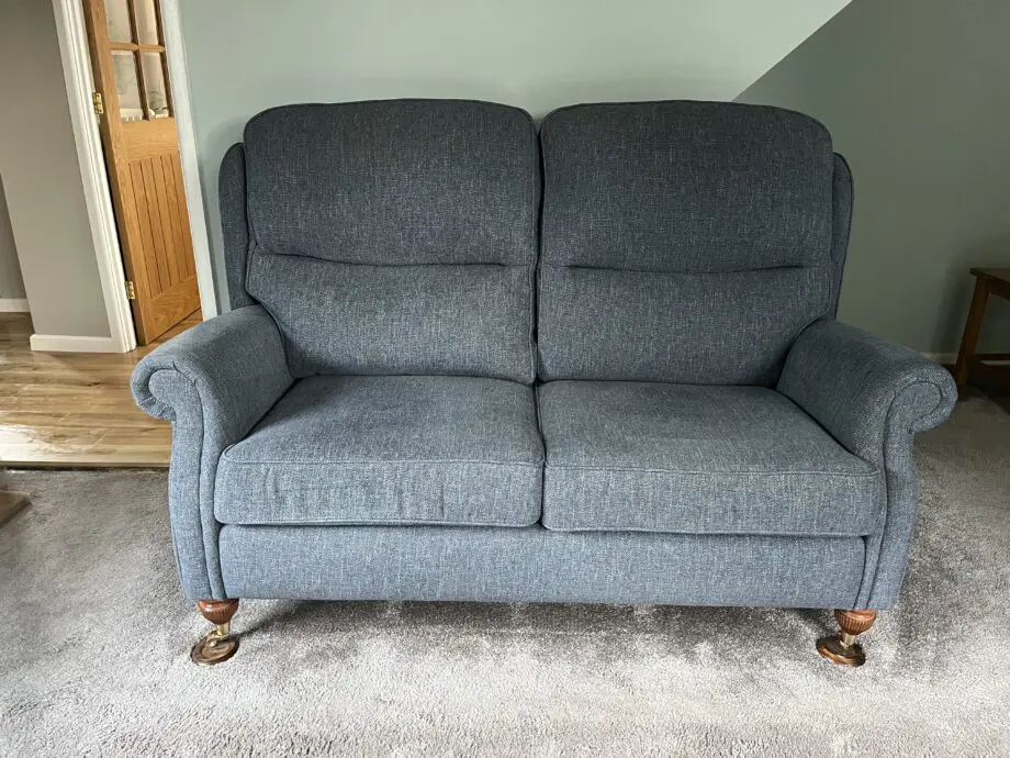 HSL Burrows Classic - Legged v2 Standard 2.5 Seater Sofa Pisa Ocean (Blue)