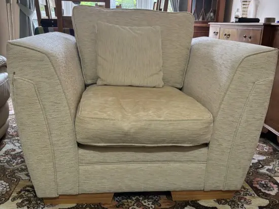 Light Beige/Cream Sofa Chair