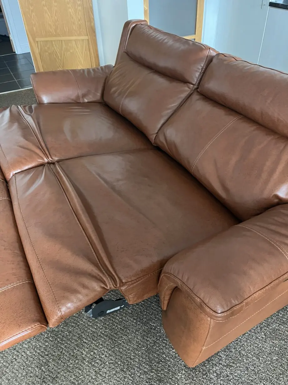 DFS Colour Brandy Vento 3 Seat Dble Recliner + by Footrest