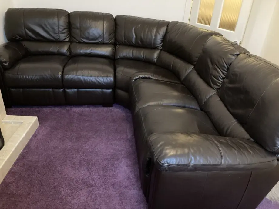 Beautiful and comfy dark brown leather corner sofa.