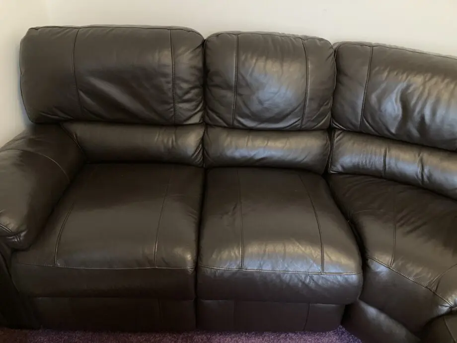 Beautiful and comfy dark brown leather corner sofa.