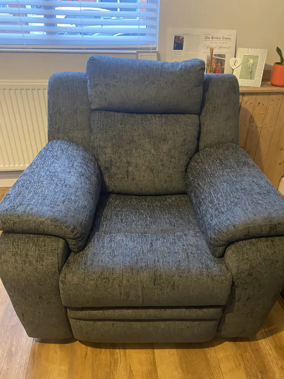 DFS Barrett Power Recliner Arm Chair