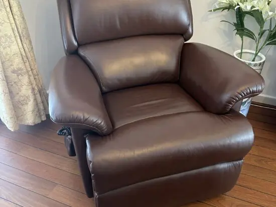 Sherborne riser electric recliner