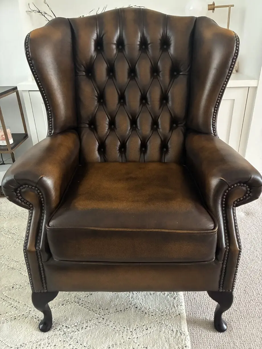 Classic Chesterfield 3 Seater Sofa and Armchair Antique brown