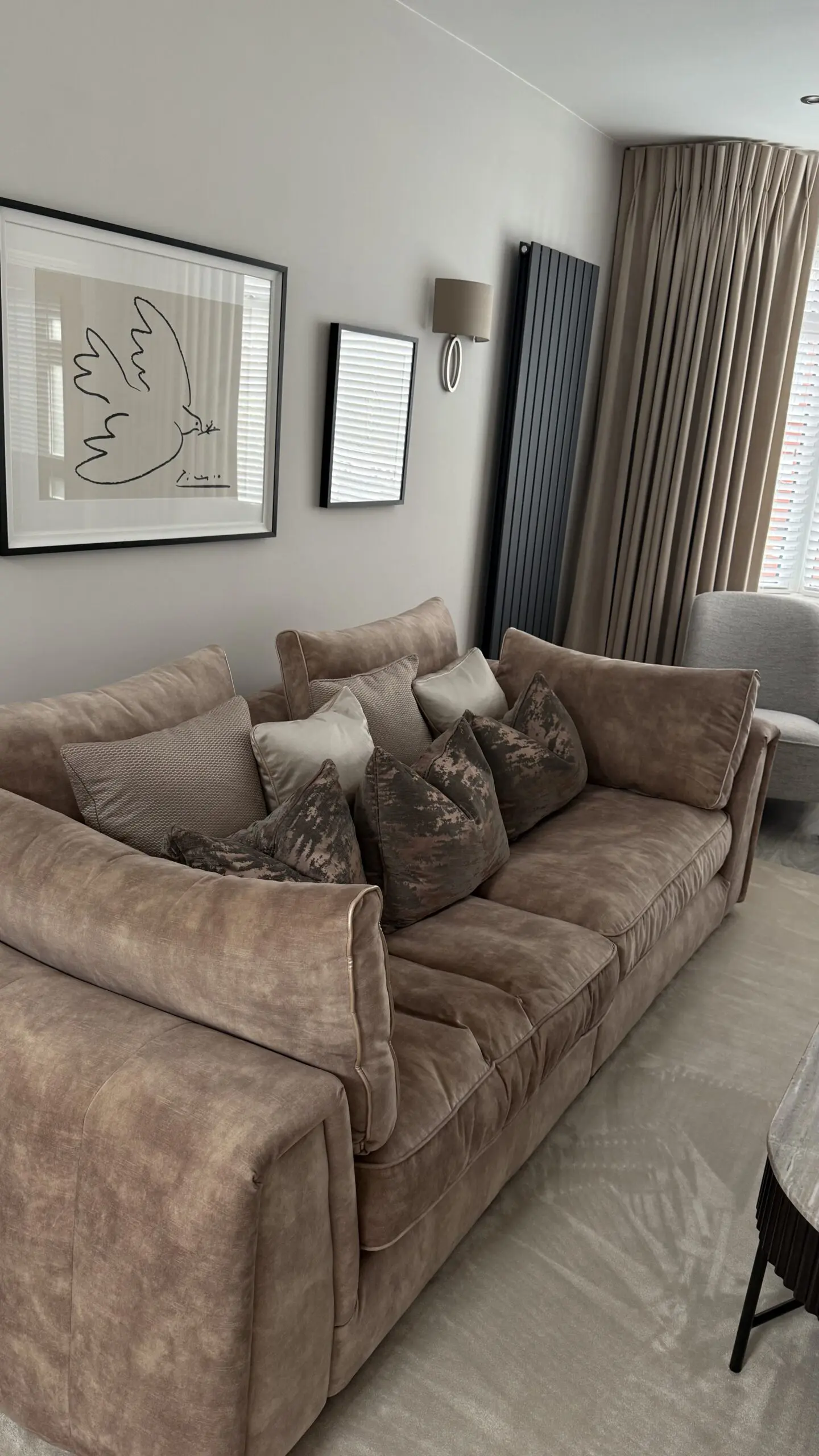 Sofology Emperor Champagne Sofa