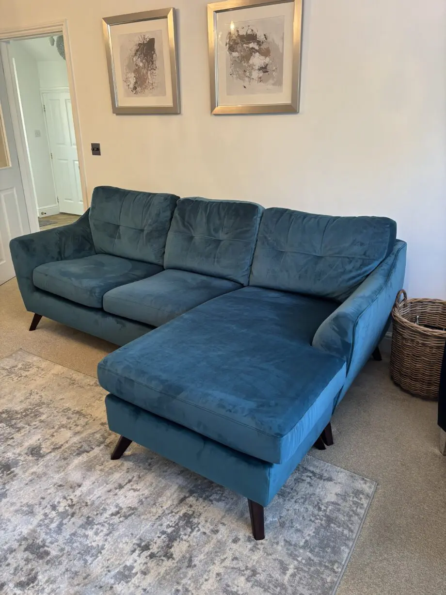 DFS 4 seater with chaise