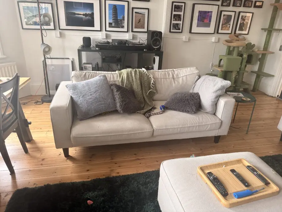 Dusk cream sofa set