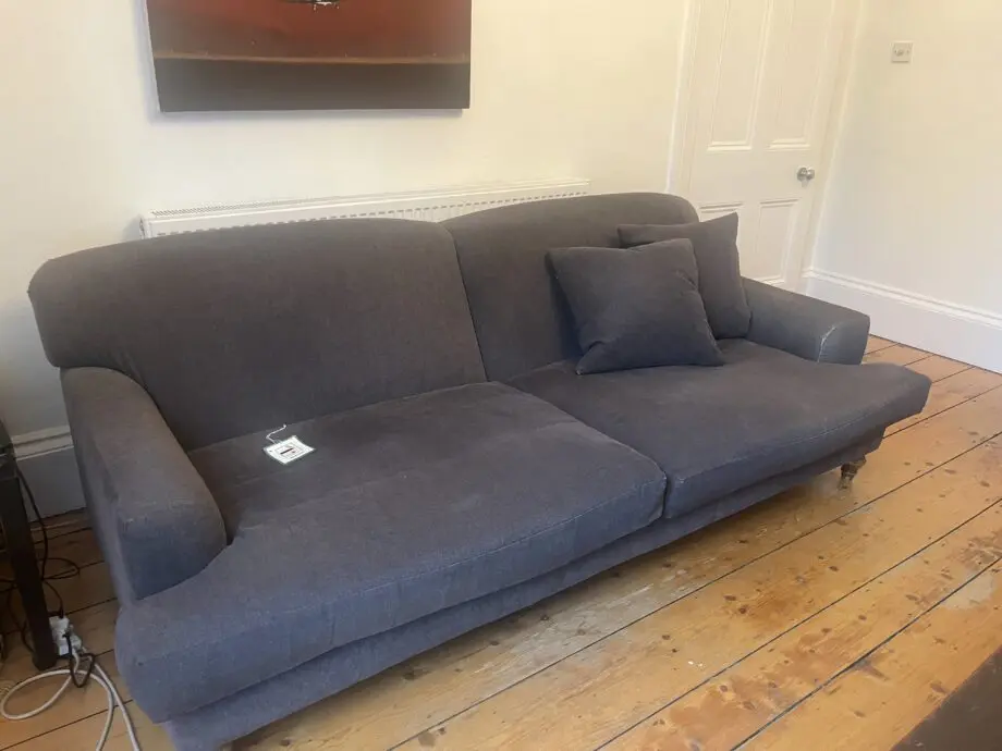 Bailey’s Home XL Loft Sofa in really good condition. Used in our main lounge but only for a few hours each evening. The build is first class and recovering quite straightforward. Only selling as we want a new look in the living room. Amazing value.