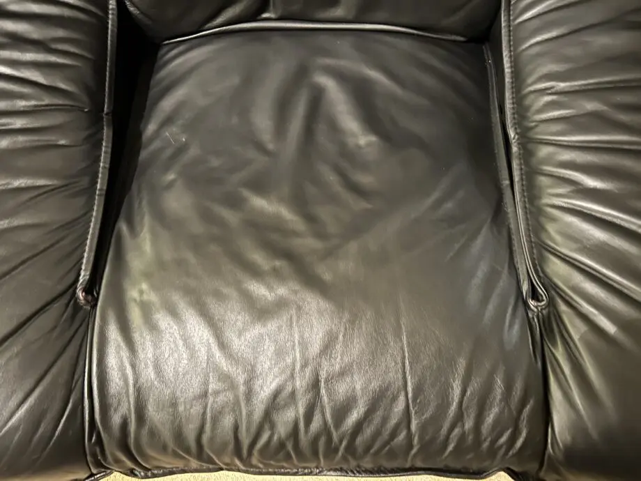DFS Vintage Nicoletti Italian stylish chair Black leather with curved chrome legs