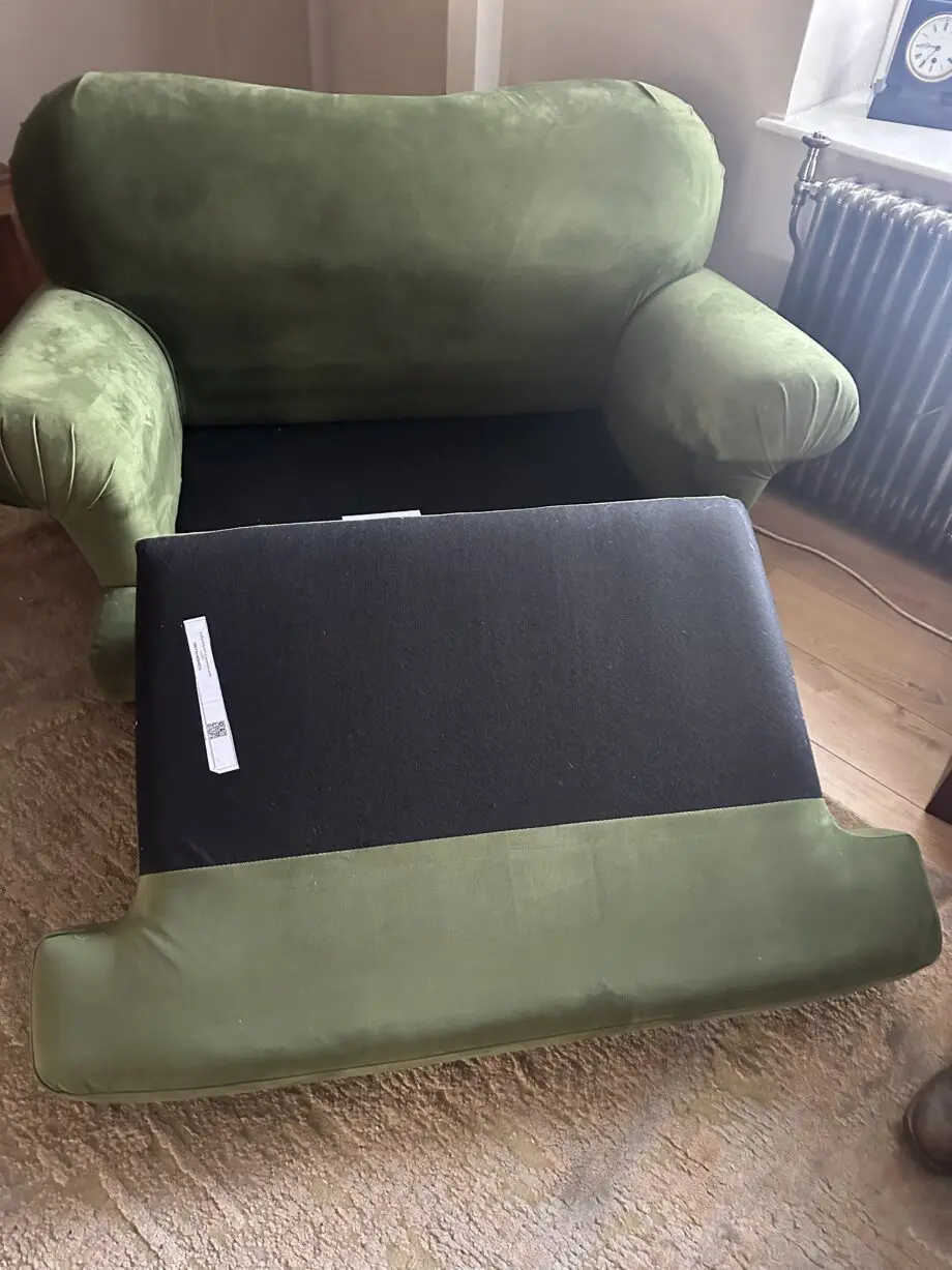 Swoon Willows Loveseat, Fern Green Easy Velvet