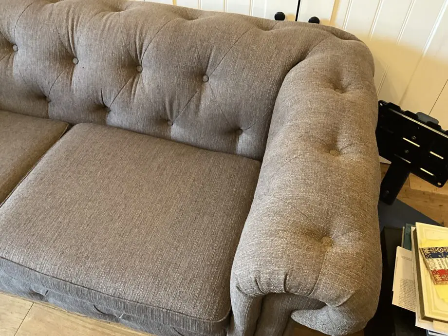 Chesterfield Style