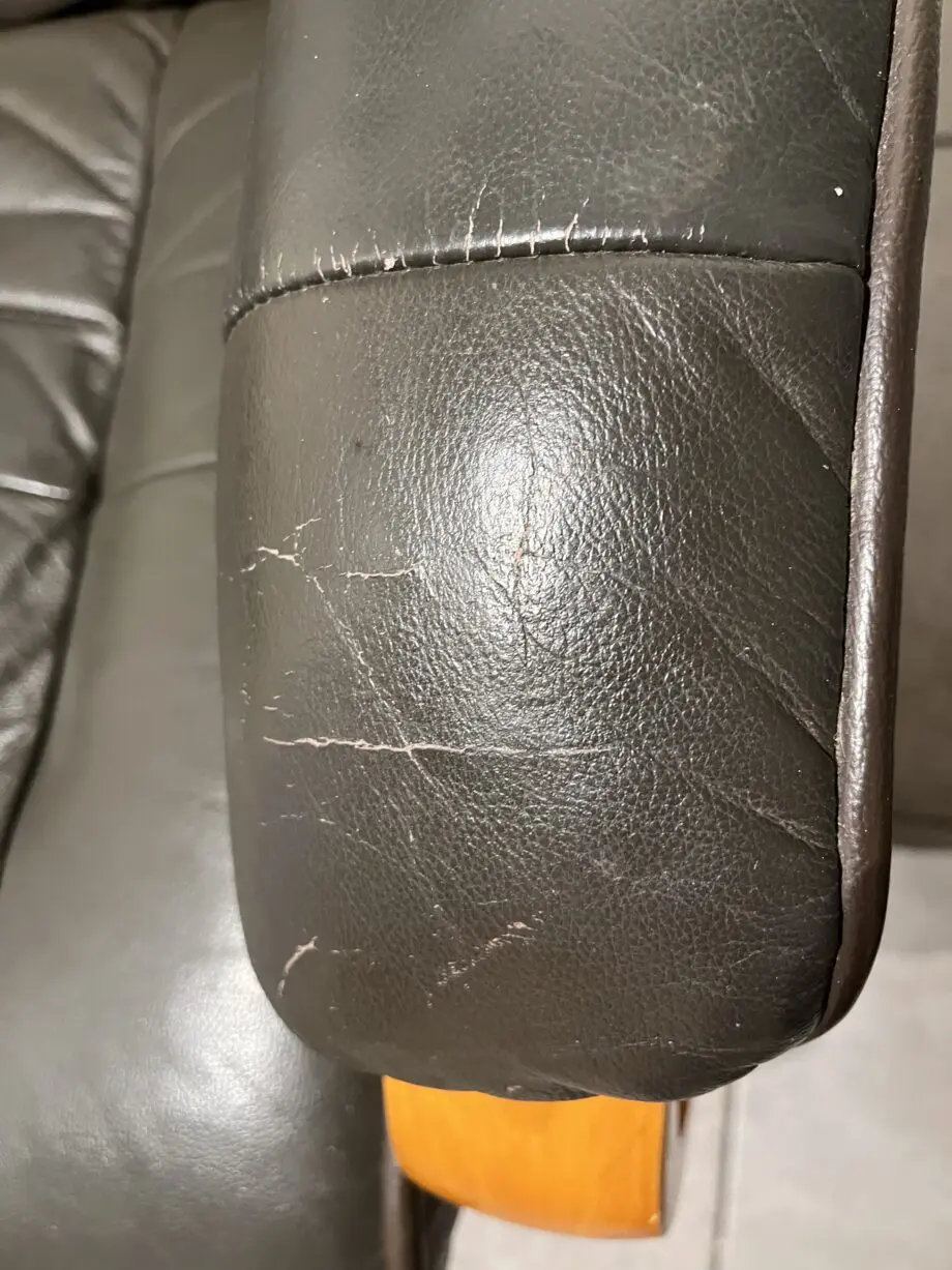 Green leather swivel chair