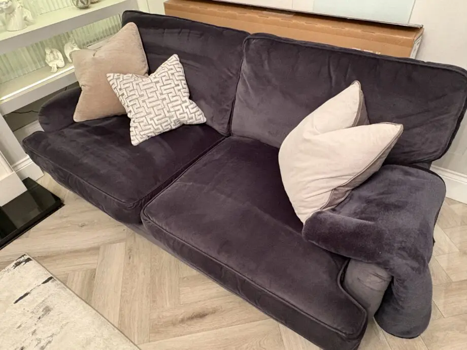 Sofa workshop Navy Blue velvet sofa