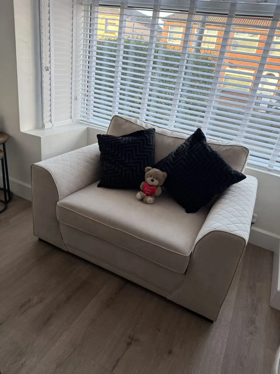 DFS Orka Cuddler Sofa