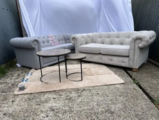 3+2 chesterfield sofas