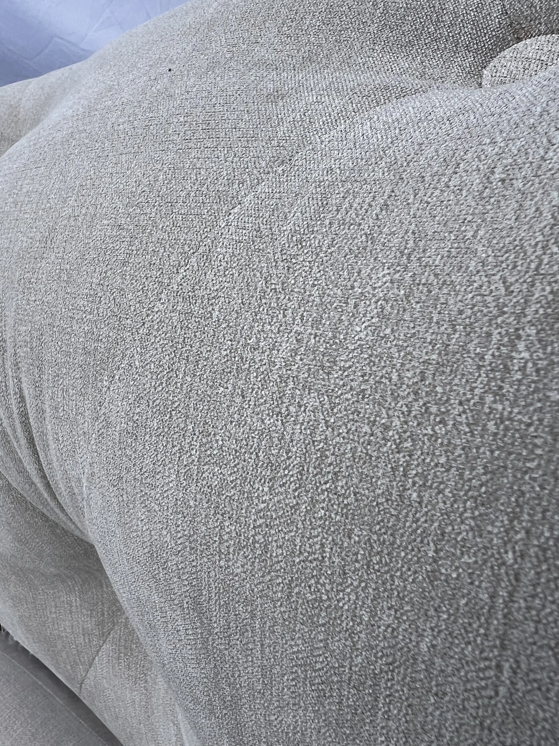 3+2 chesterfield sofas