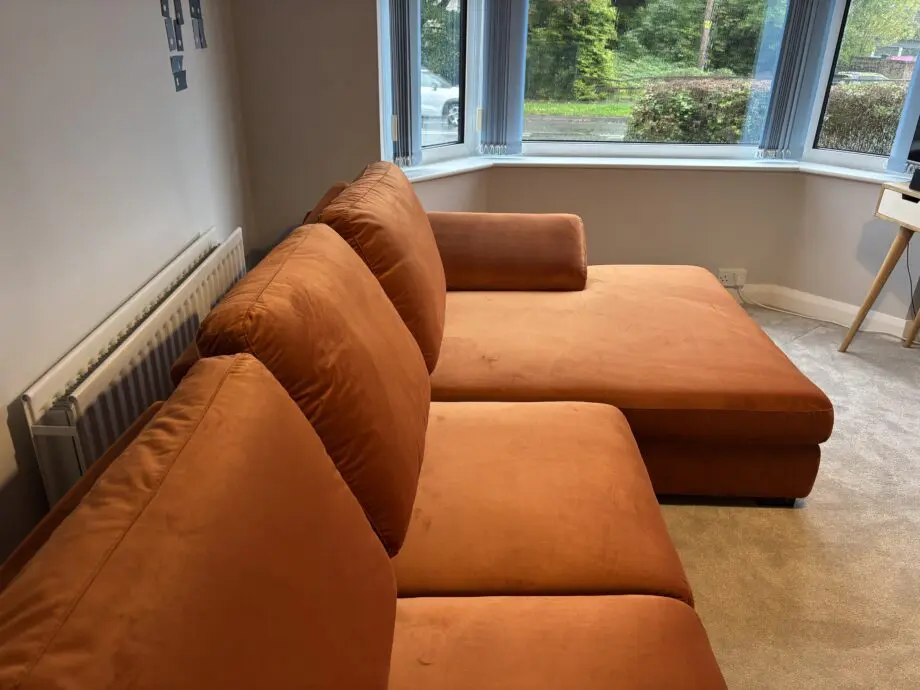 BRAND NEW SCS Savazza 4 Seater Corner Sofa in Ontano Orange Velvet