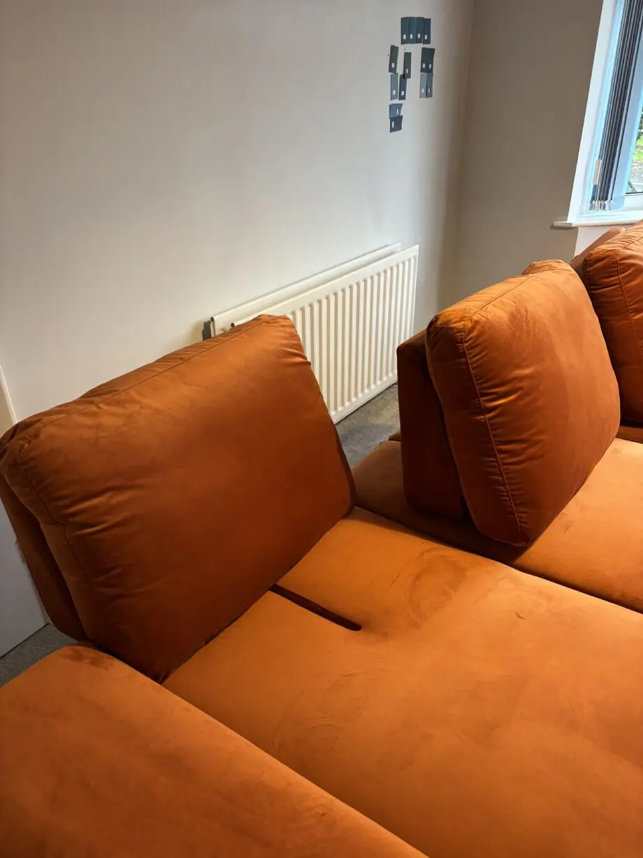 BRAND NEW SCS Savazza 4 Seater Corner Sofa in Ontano Orange Velvet