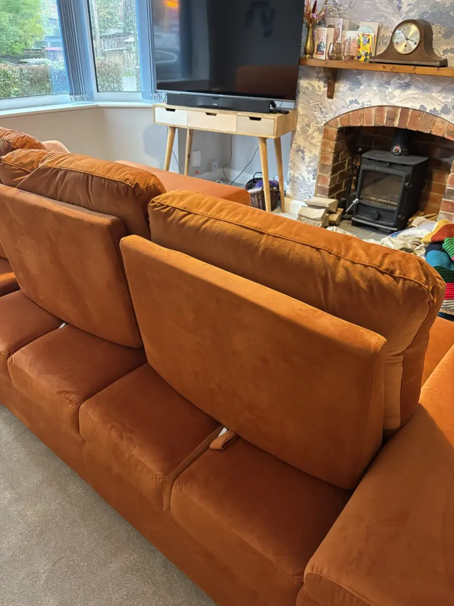 BRAND NEW SCS Savazza 4 Seater Corner Sofa in Ontano Orange Velvet