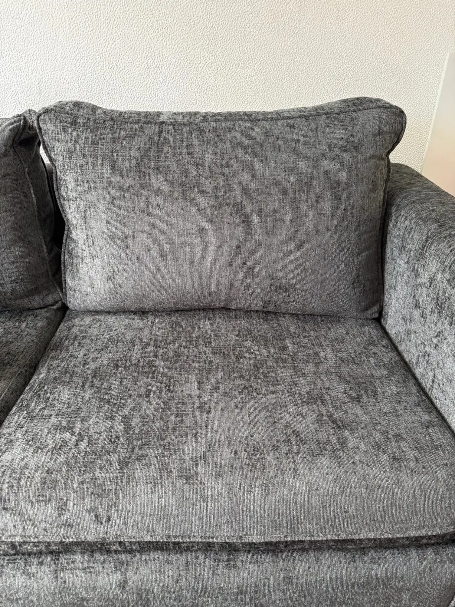 Brand New 3-Seater Grey Fabric Sofa – SE15 Collection Only