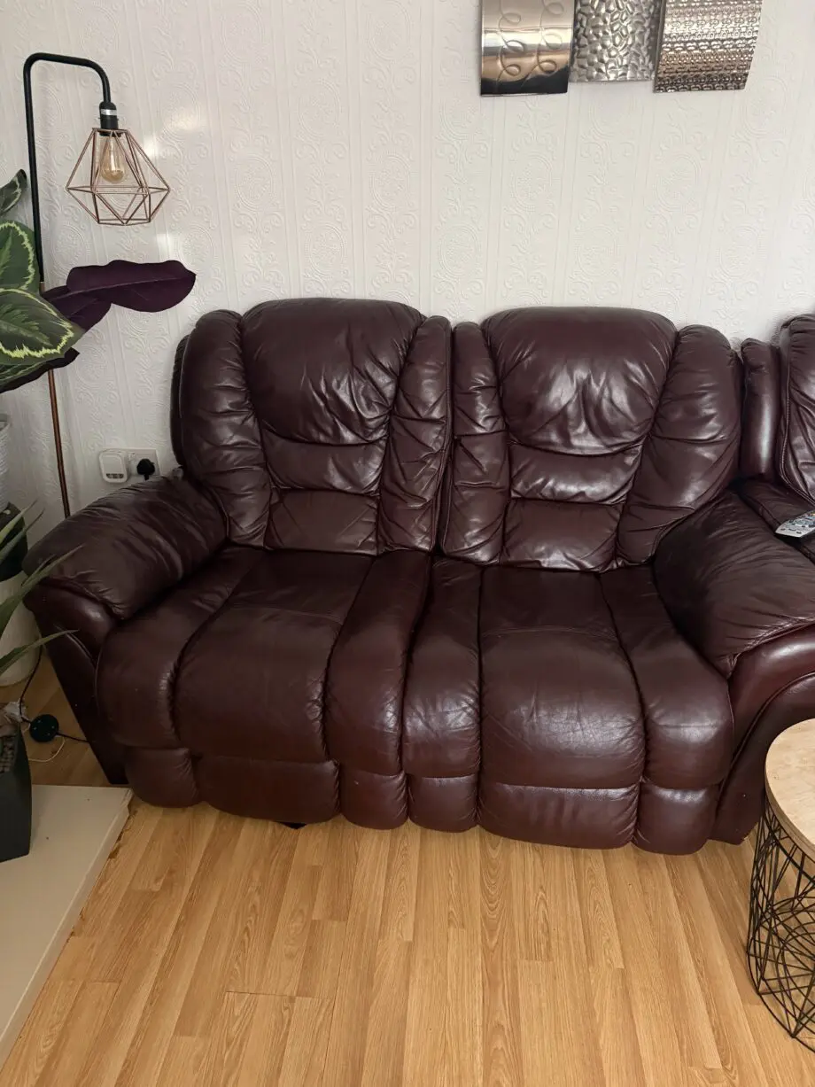 Burgundy three-piece leather set