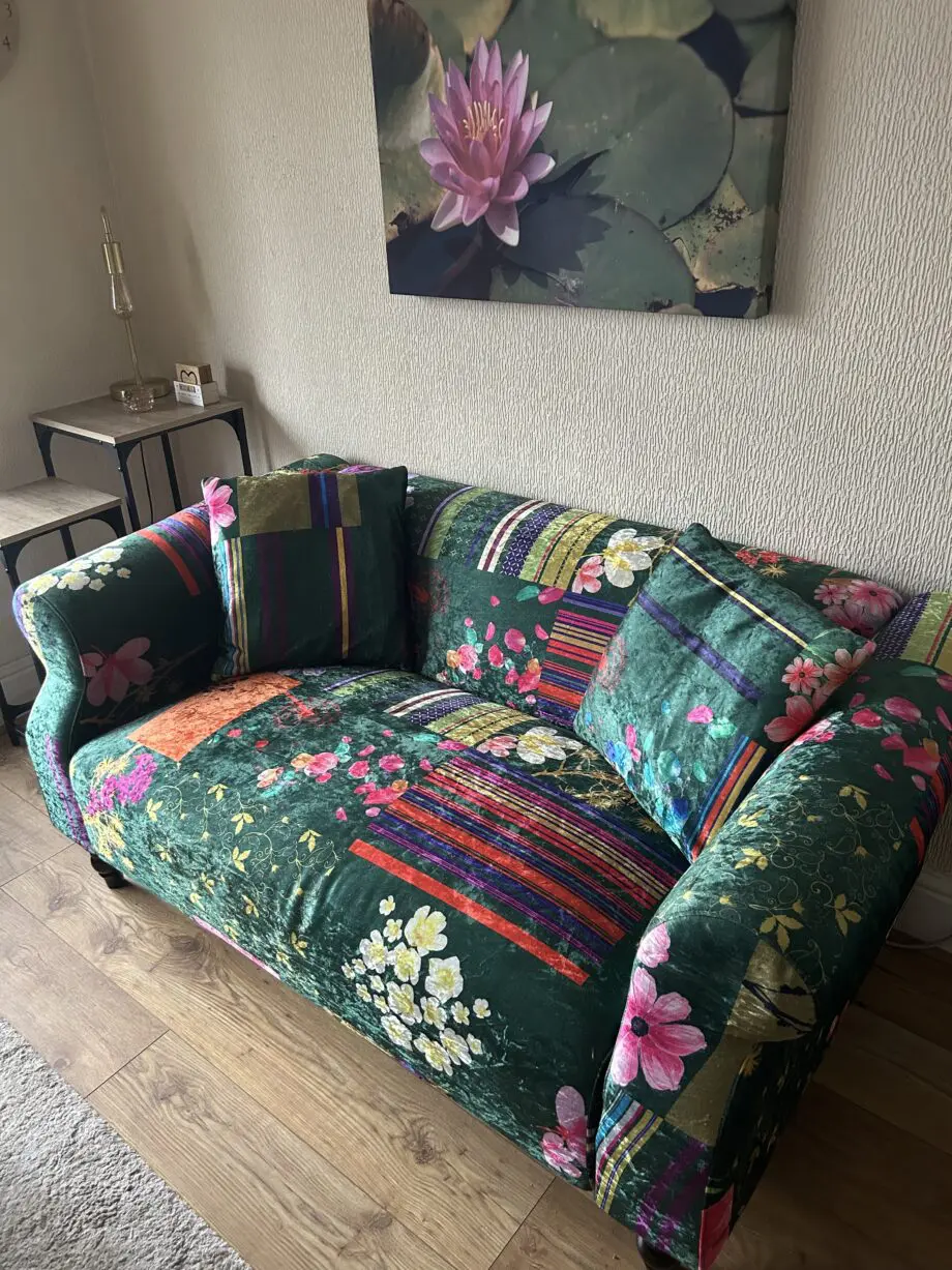 Green floral/patchwork 2-seater sofa