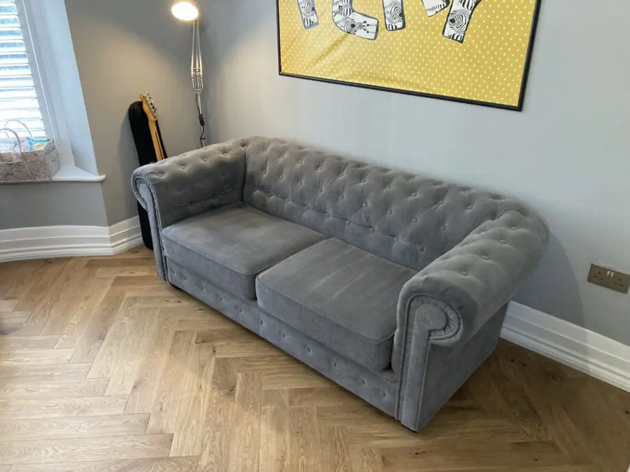 Chesterfield style sofa - excellent condition