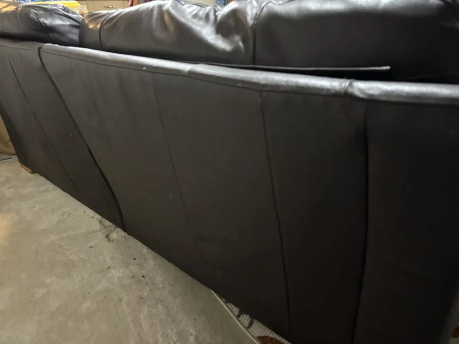 4 seater comfy sofa in good condition