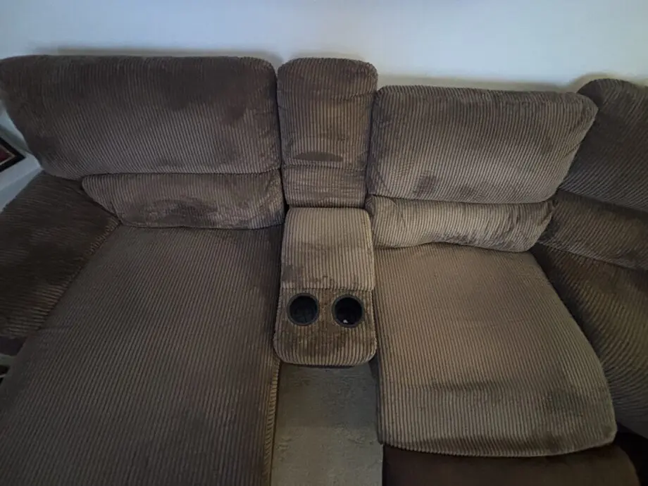 L-Shaped Corner Sofa with Two Recliners – Detachable Sections