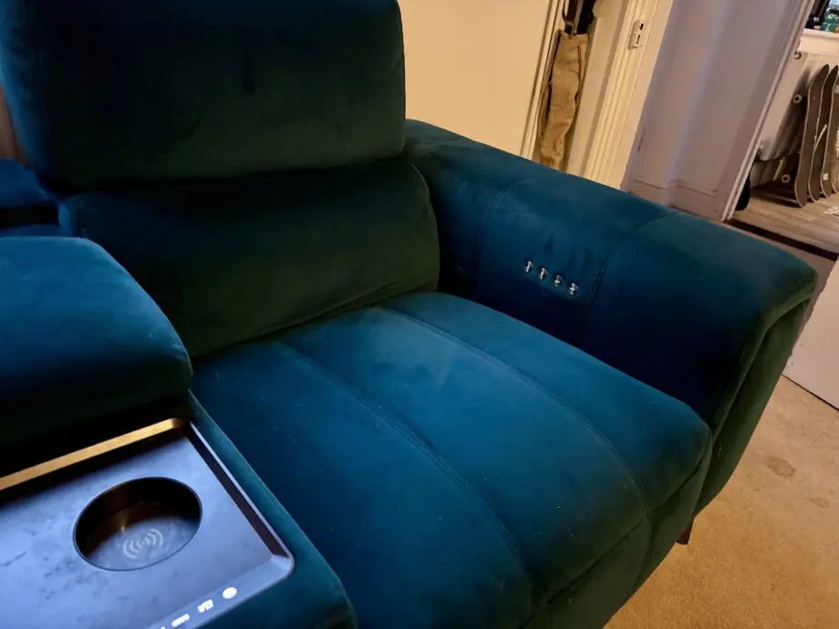 Showcase Express 2 Seat Cinema Power Recliner with Console