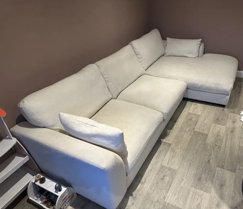 DFS Calix corner boucle sofa