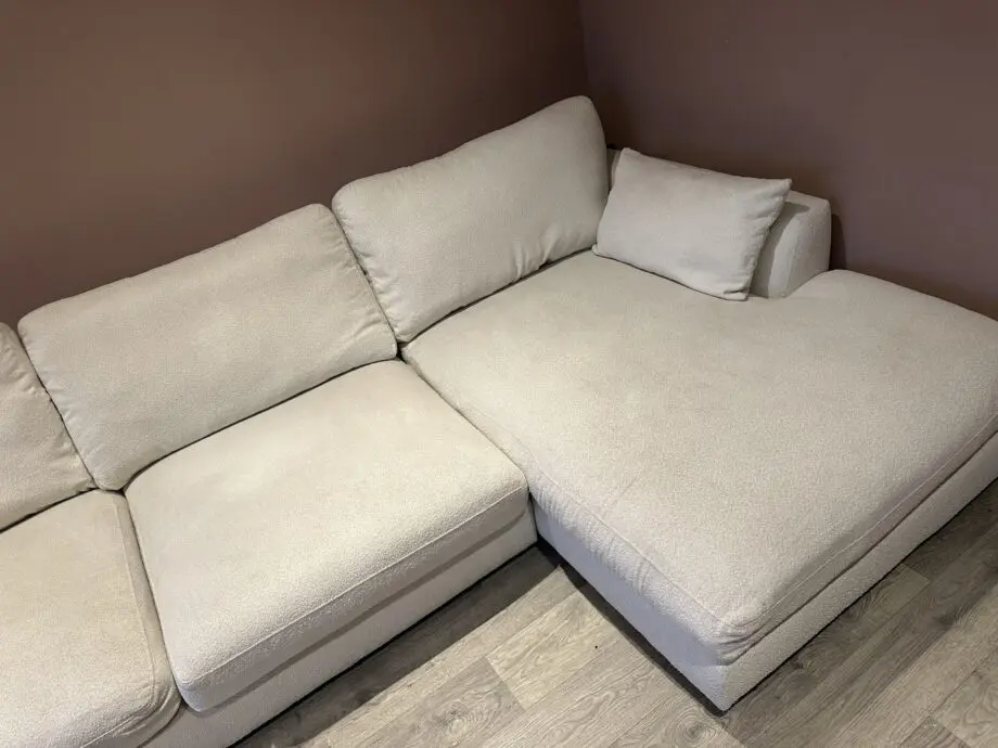 DFS Calix corner boucle sofa