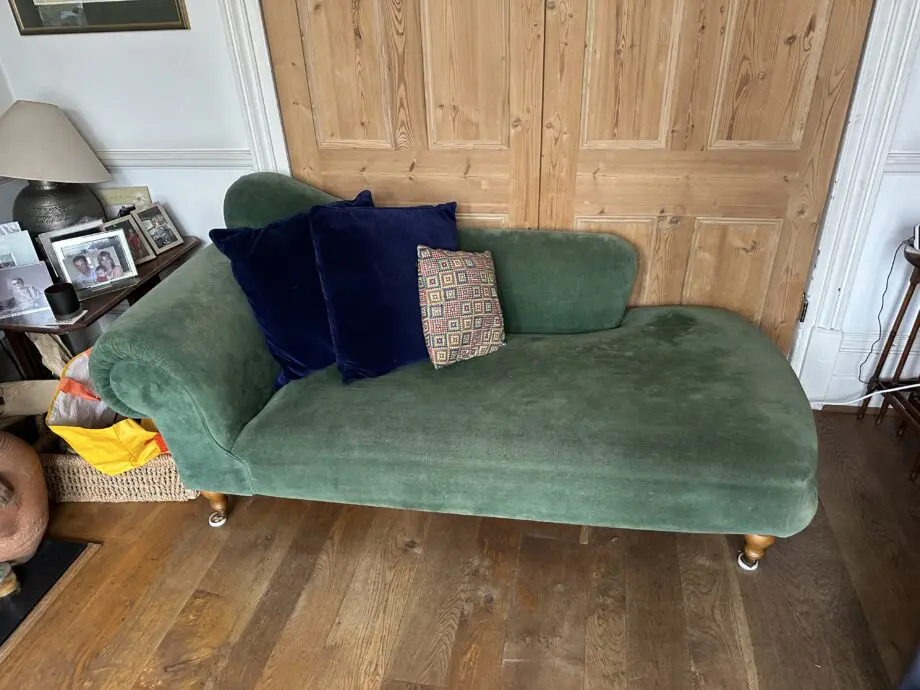 Chaise Lounge