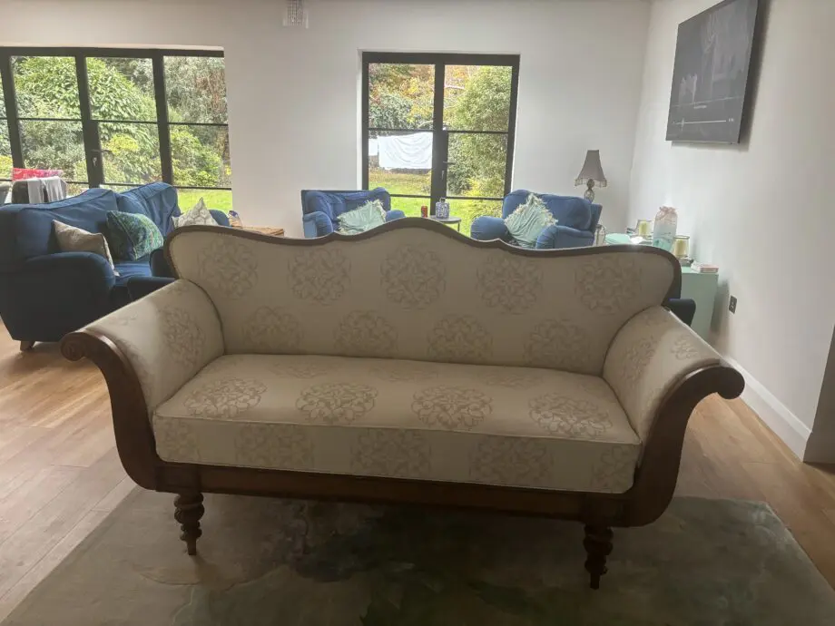 Victorian decorative salon sofa