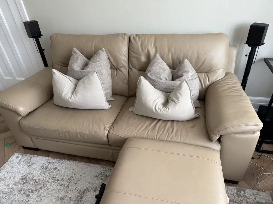 LANFORD SOFA IN TAUPE