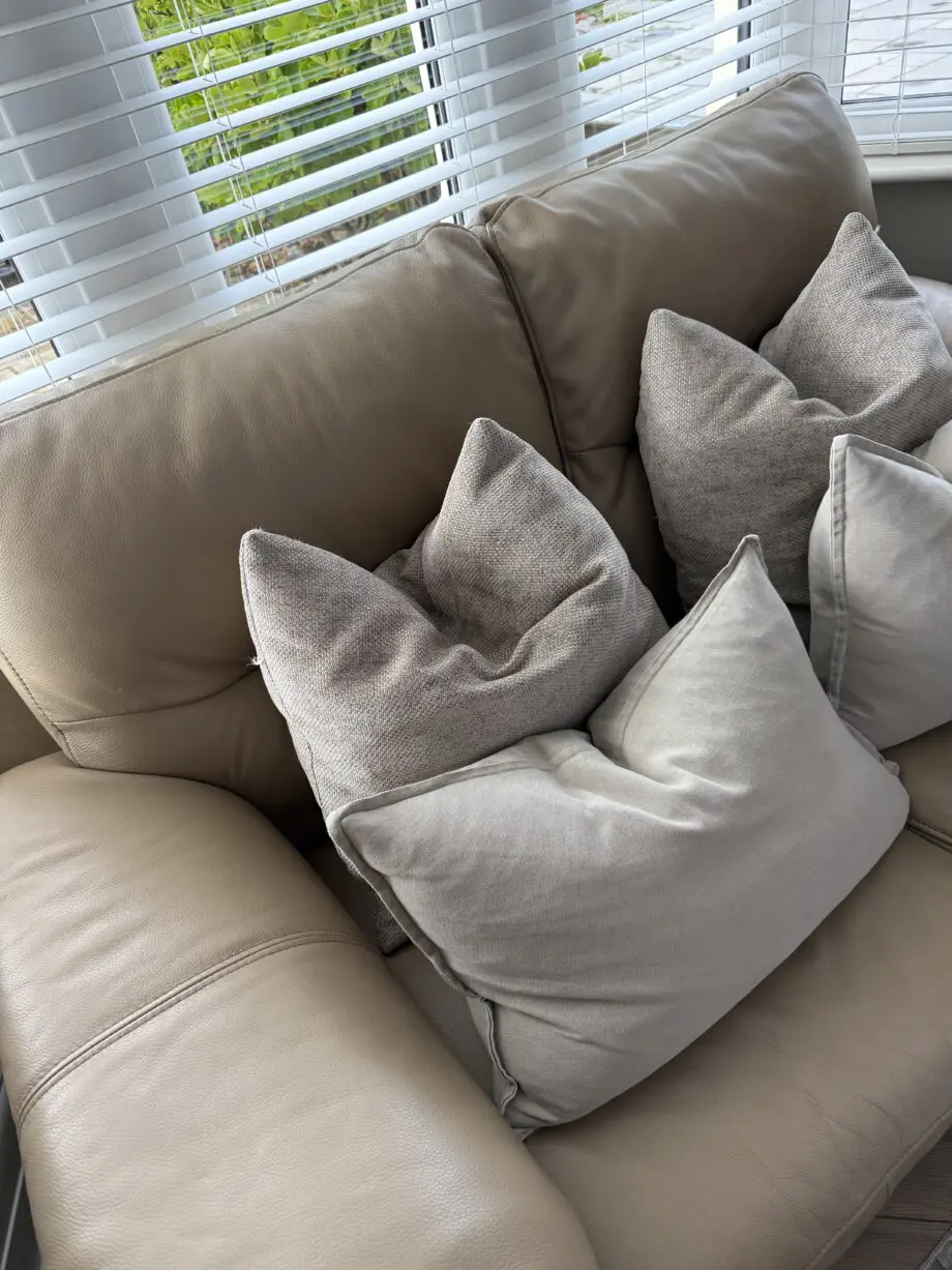 LANFORD SOFA IN TAUPE