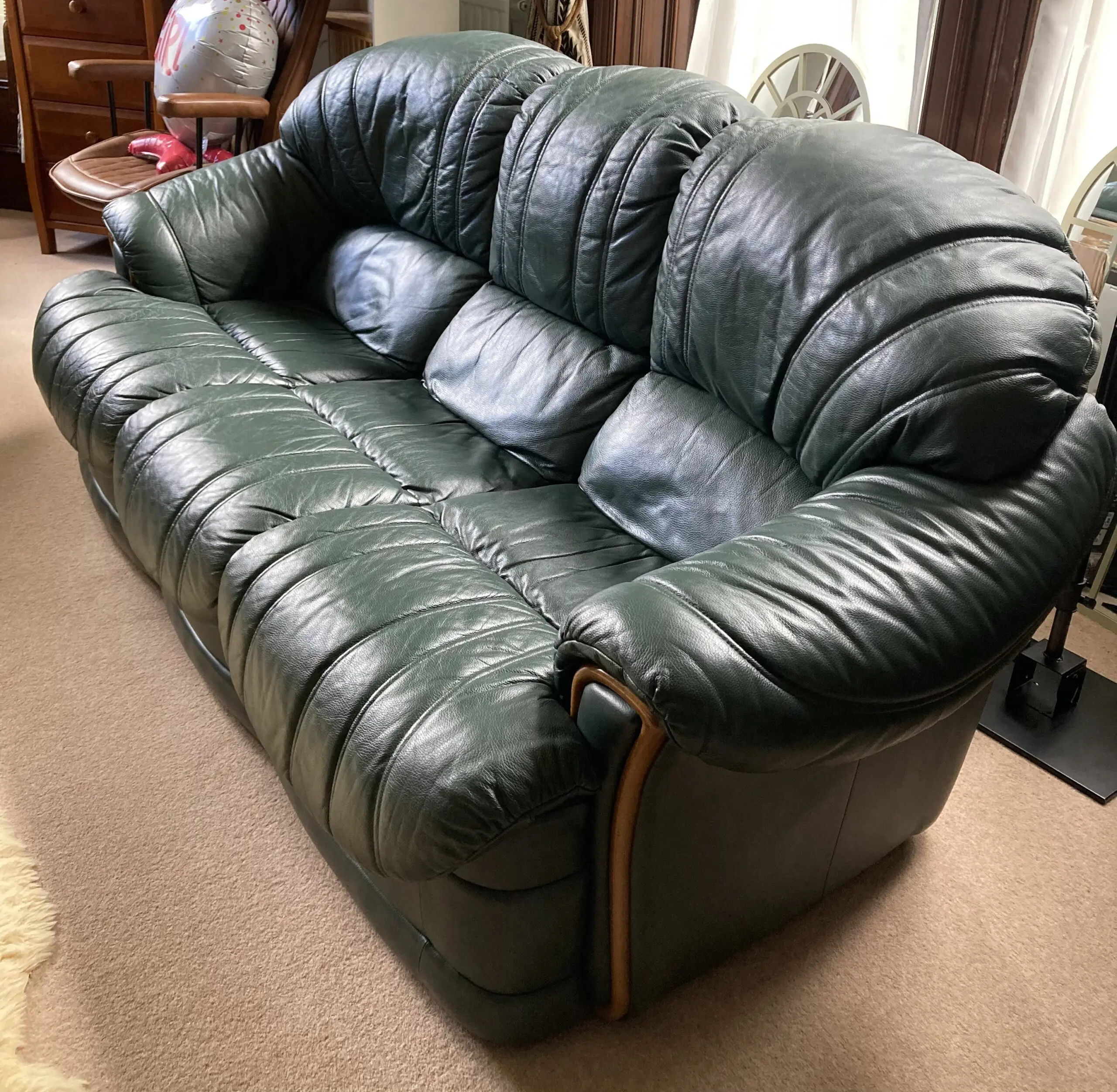 Pendragon High Quality Grain Leather sofa 3 Seater And 2 seater Suite