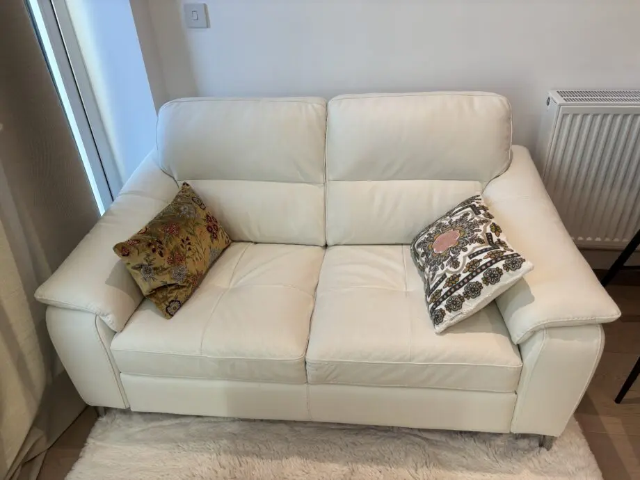 White Leather 2-seater sofa