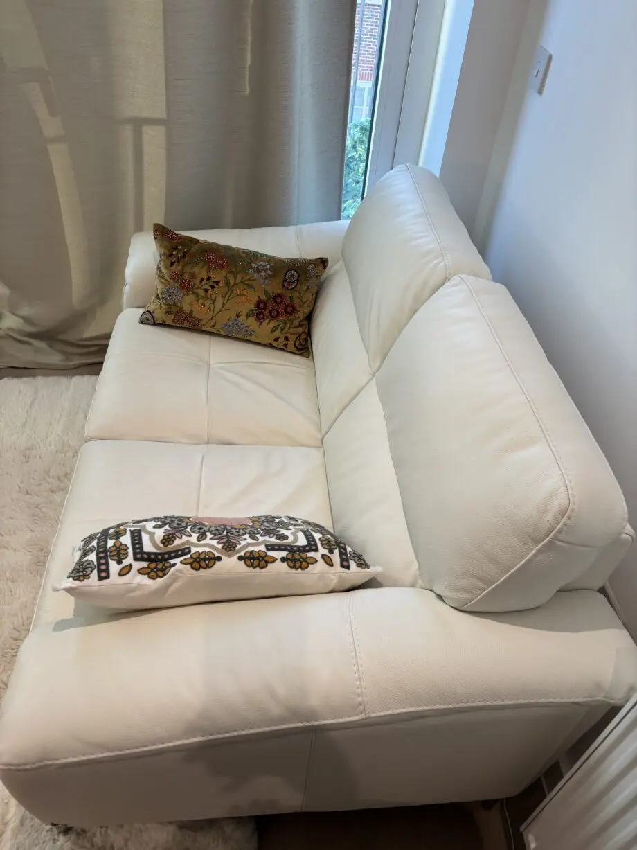 White Leather 2-seater sofa