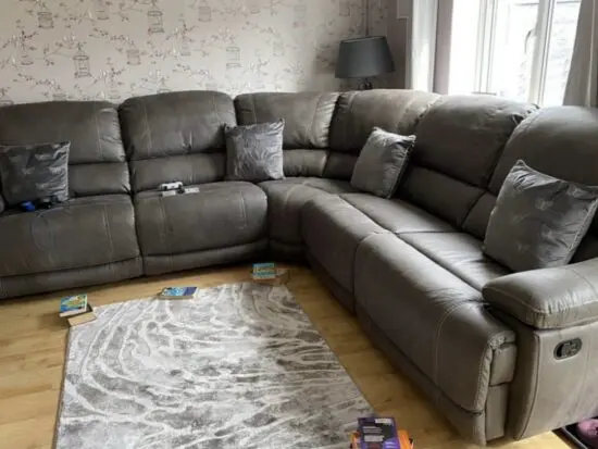 Harvey’s 5-7 seater recliner corner sofa