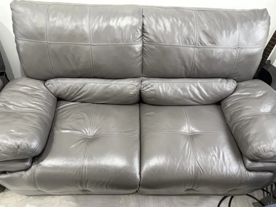 Dfs grey sofas 2 and 3 seater recliner