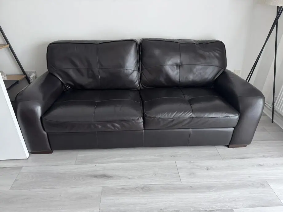 SCS 3 SEATER LEATHER SOFA