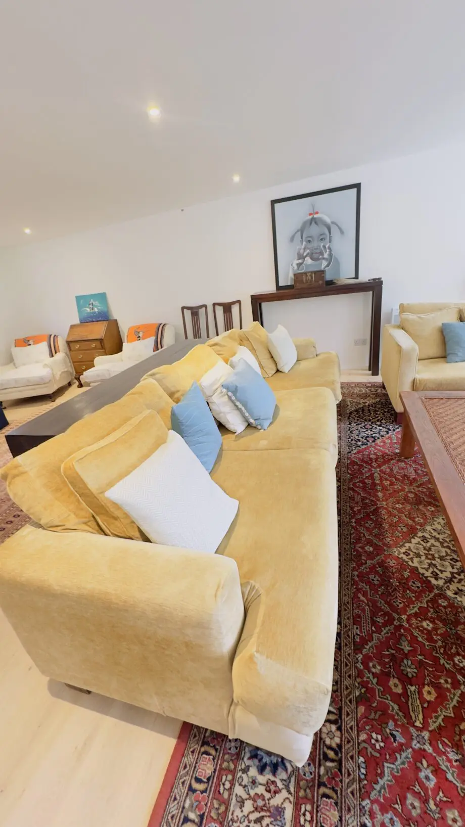 4 seater bespoke sofa