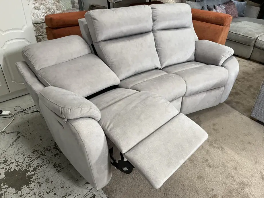 G-plan Kingsbury 3 seater curved electric recliner