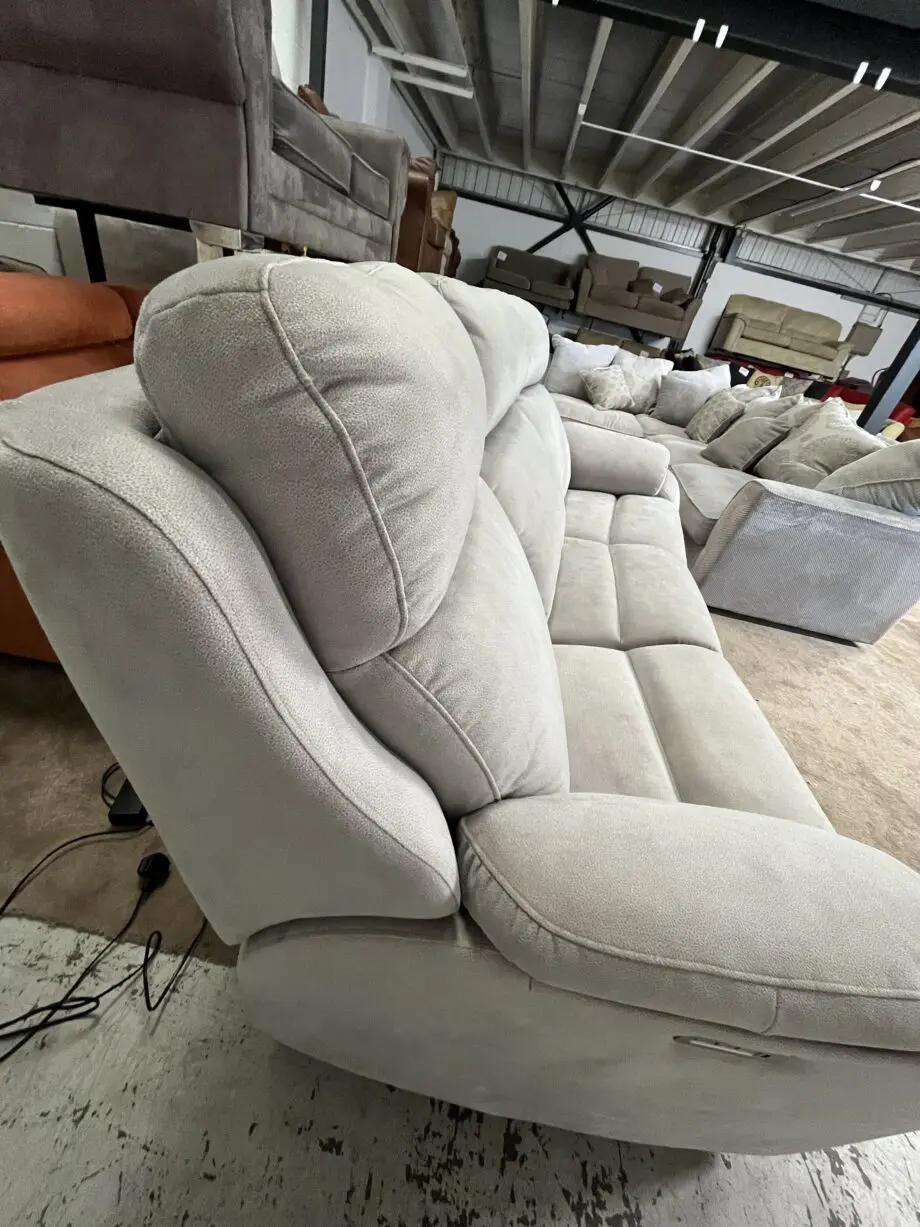 G-plan Kingsbury 3 seater curved electric recliner