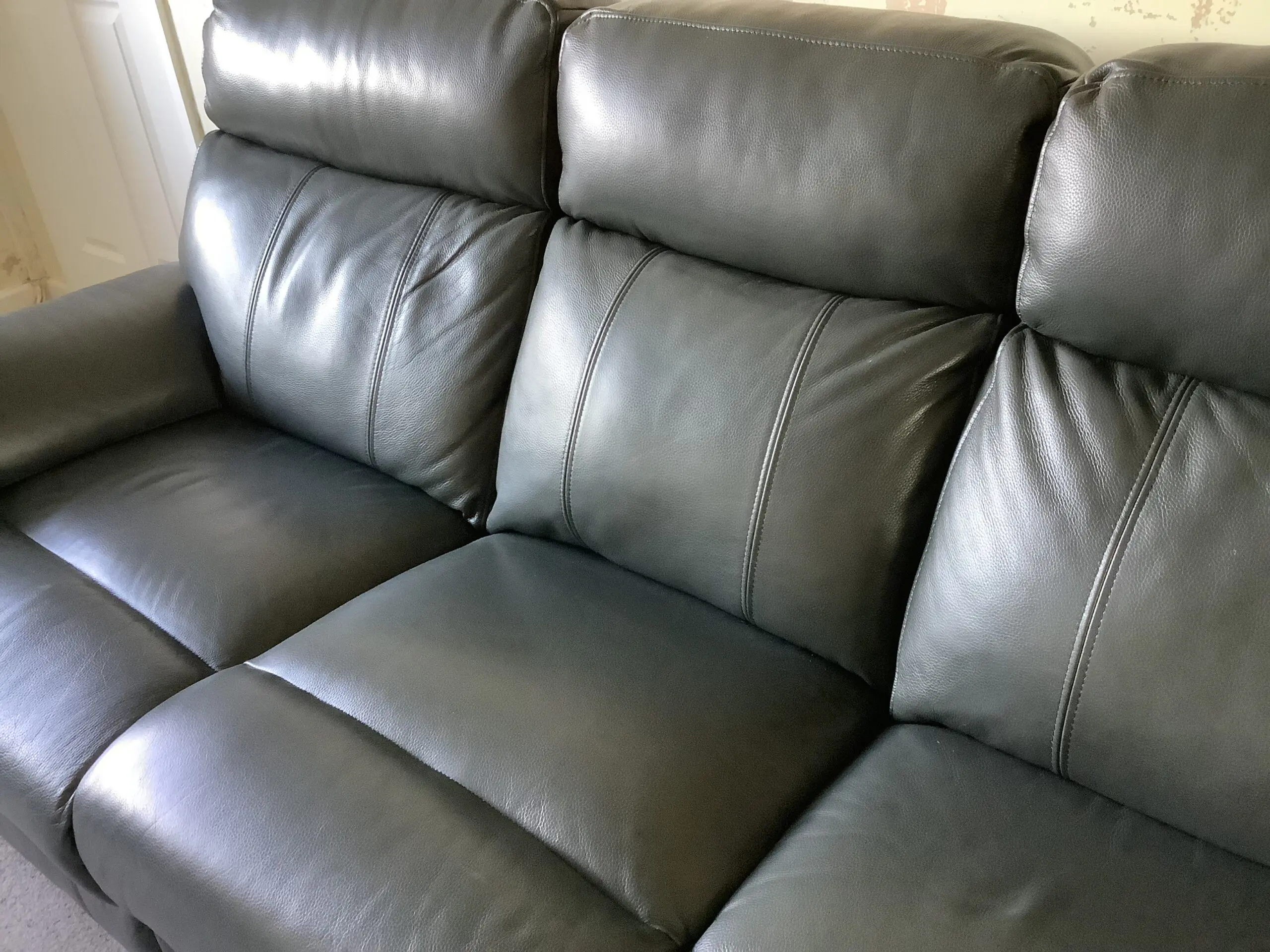 DFS genuine leather suite only 2 years old