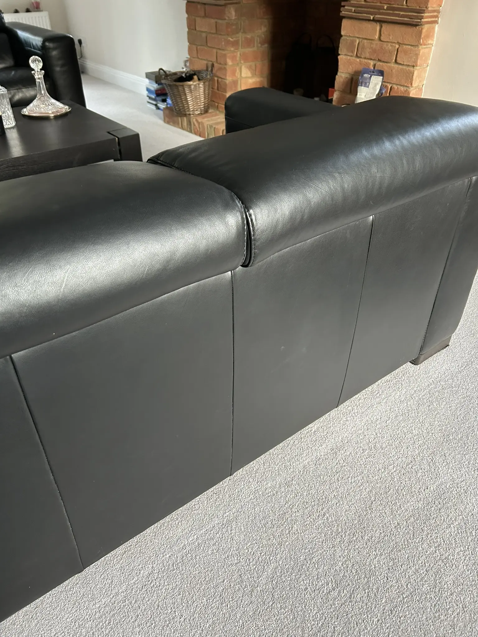 2 Genuine Natuzzi Black Leather Sofas – Excellent Condition